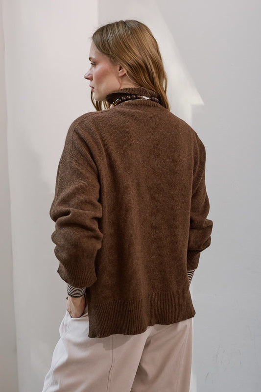 Sweater Lana y Cashmere Ancona Café Vista Posterior