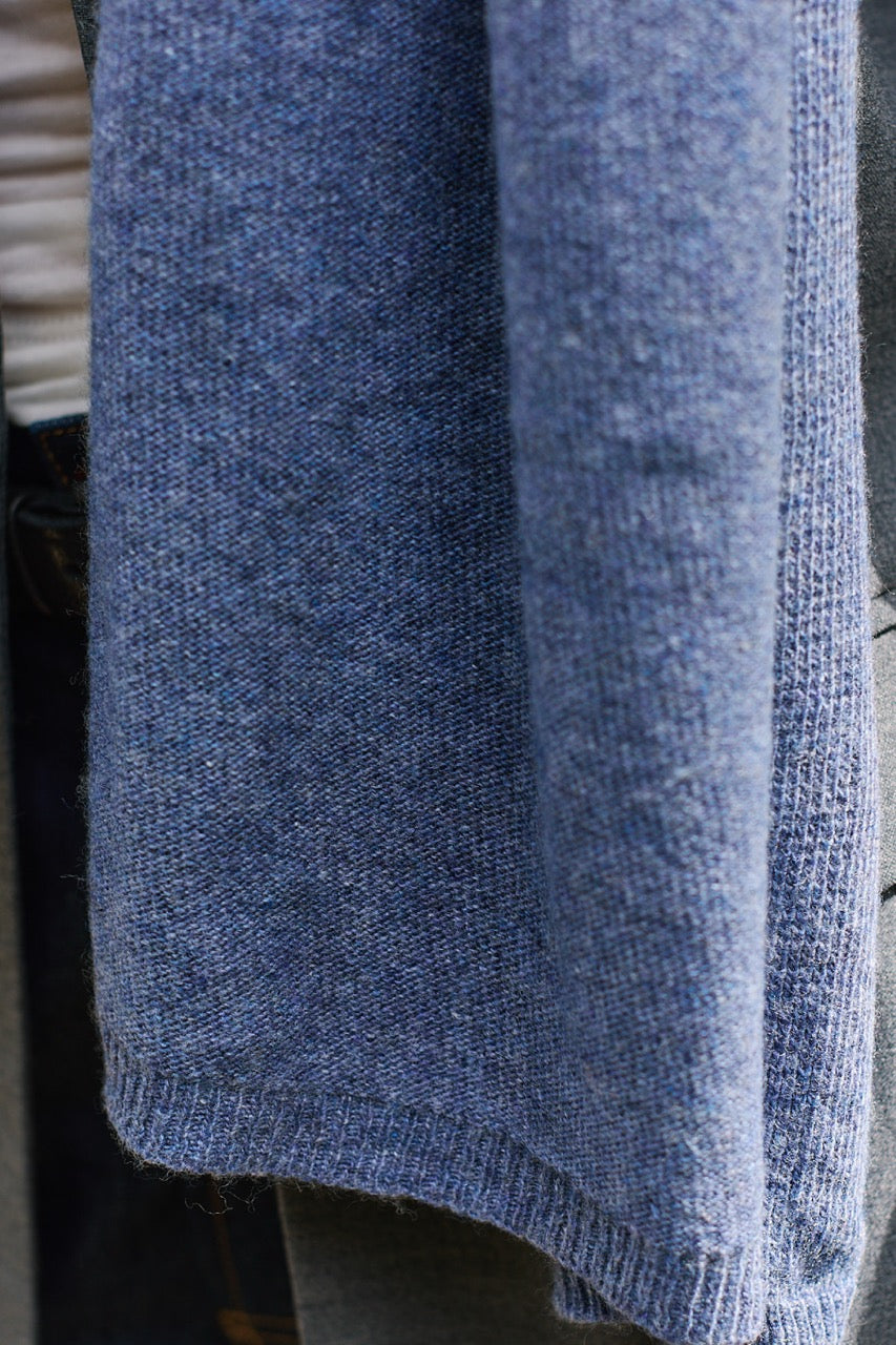 Bufanda Lana y Cashmere Bari Celeste Detalle