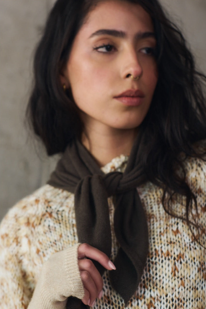 Capa Blend Lana y Cashmere Liva Café Vista Frontal