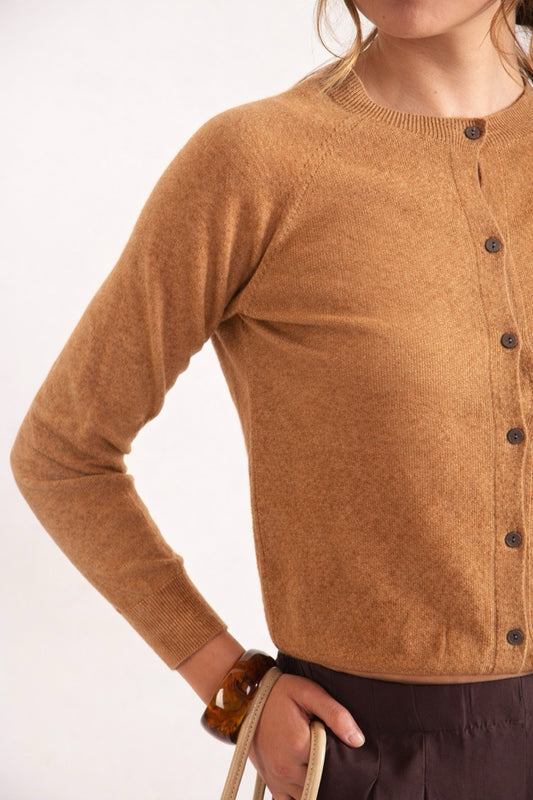 Chaleco Lana Lilo Camel Detalle