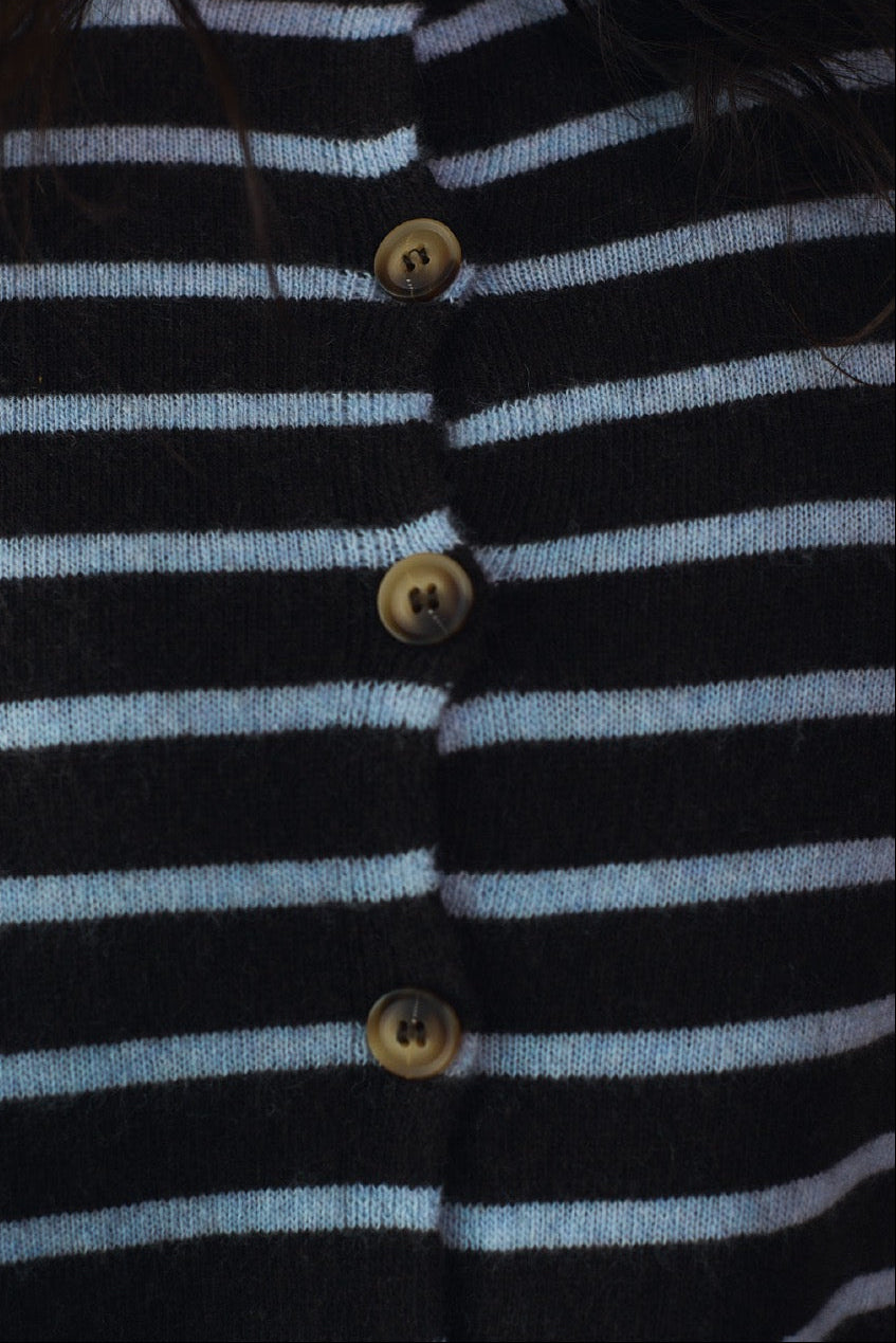 Chaleco Lana y Cashmere Ponzo Café Detalle