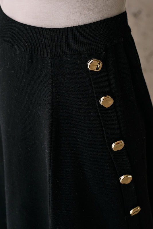 Falda Viscosa Sten Negro Detalle