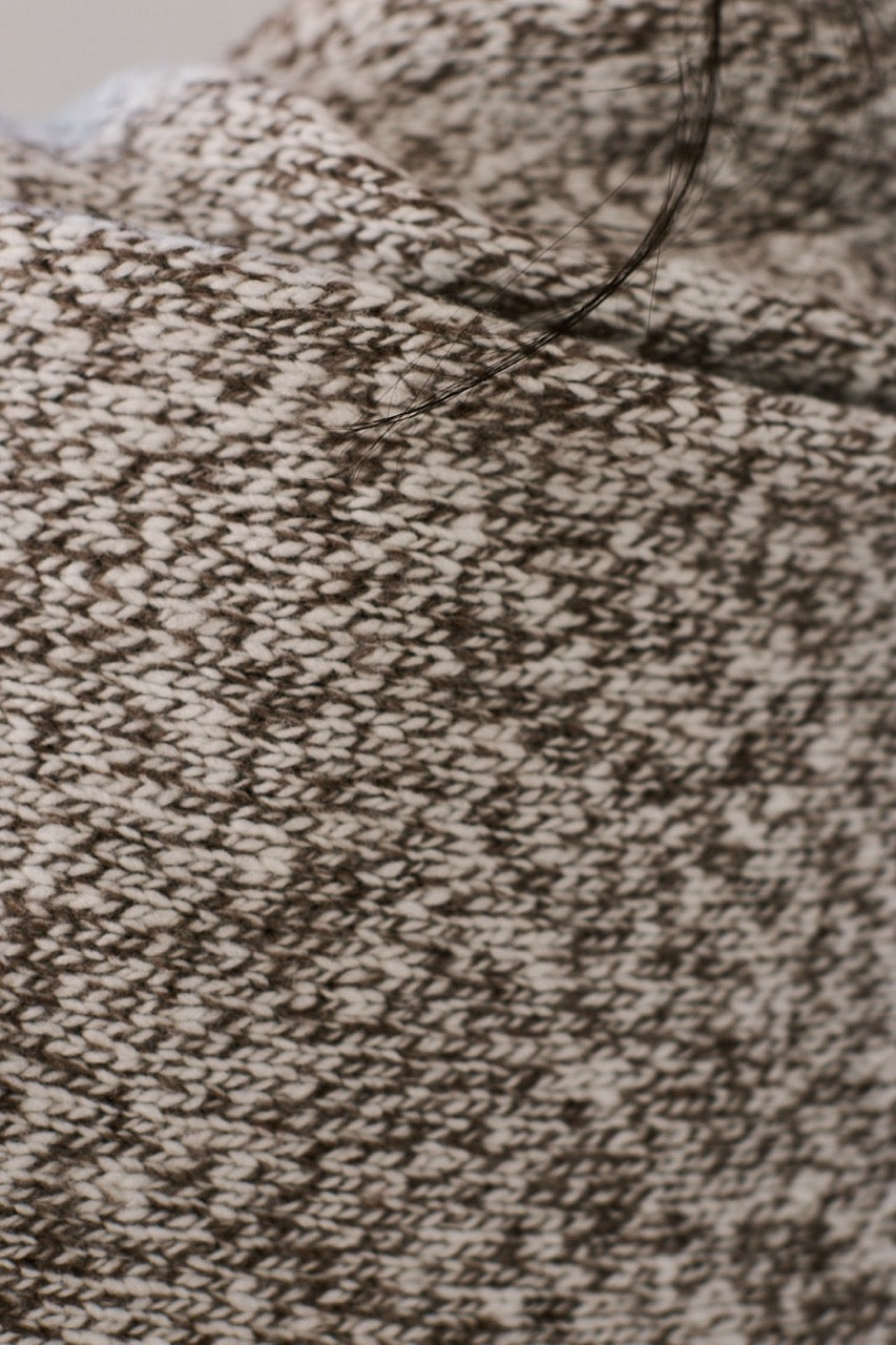 Capa 100% Lana Kora Gris Detalle