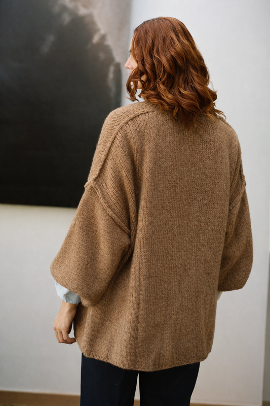 Outter Blend Lana Luino Caramelo Vista Posterior