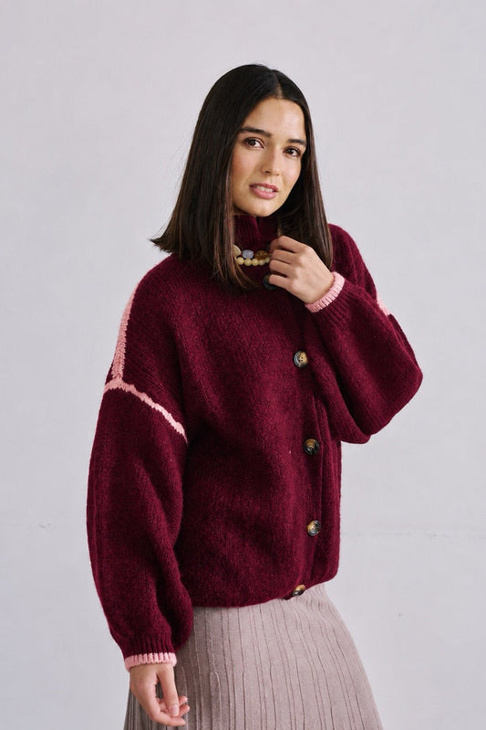 Outer Blend Lana Ferrara Burdeo