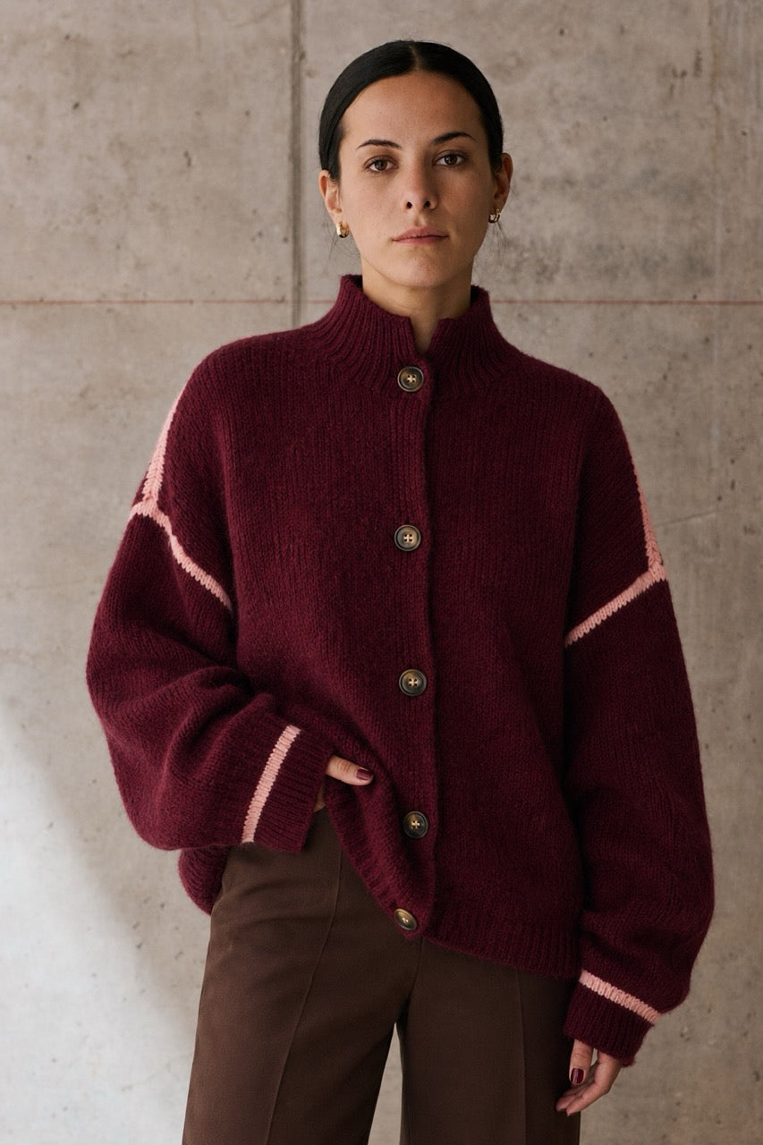 Outer Blend Lana Ferrara Burdeo Vista Frontal