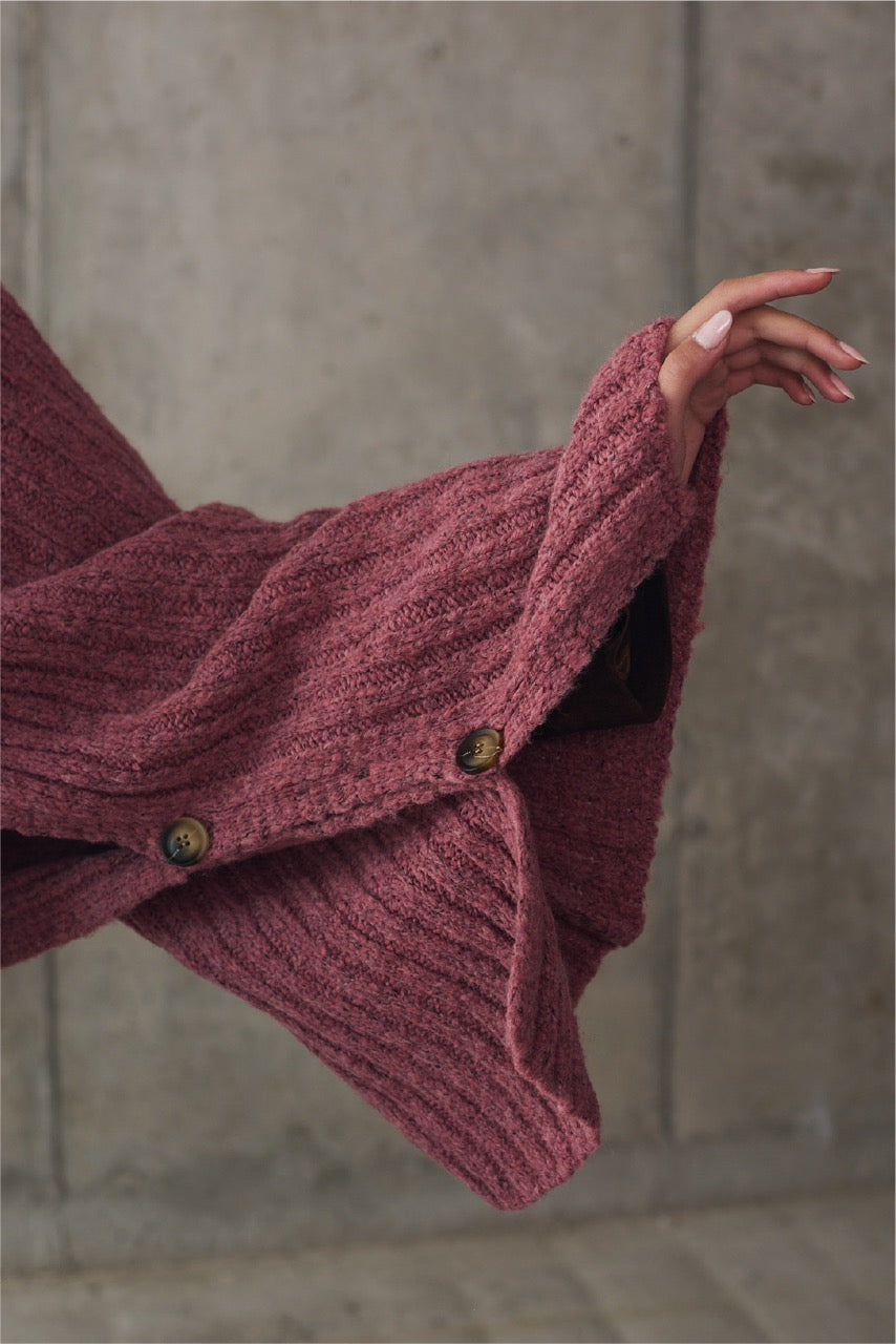 Poncho Blend Lana Erice Rosado Detalle