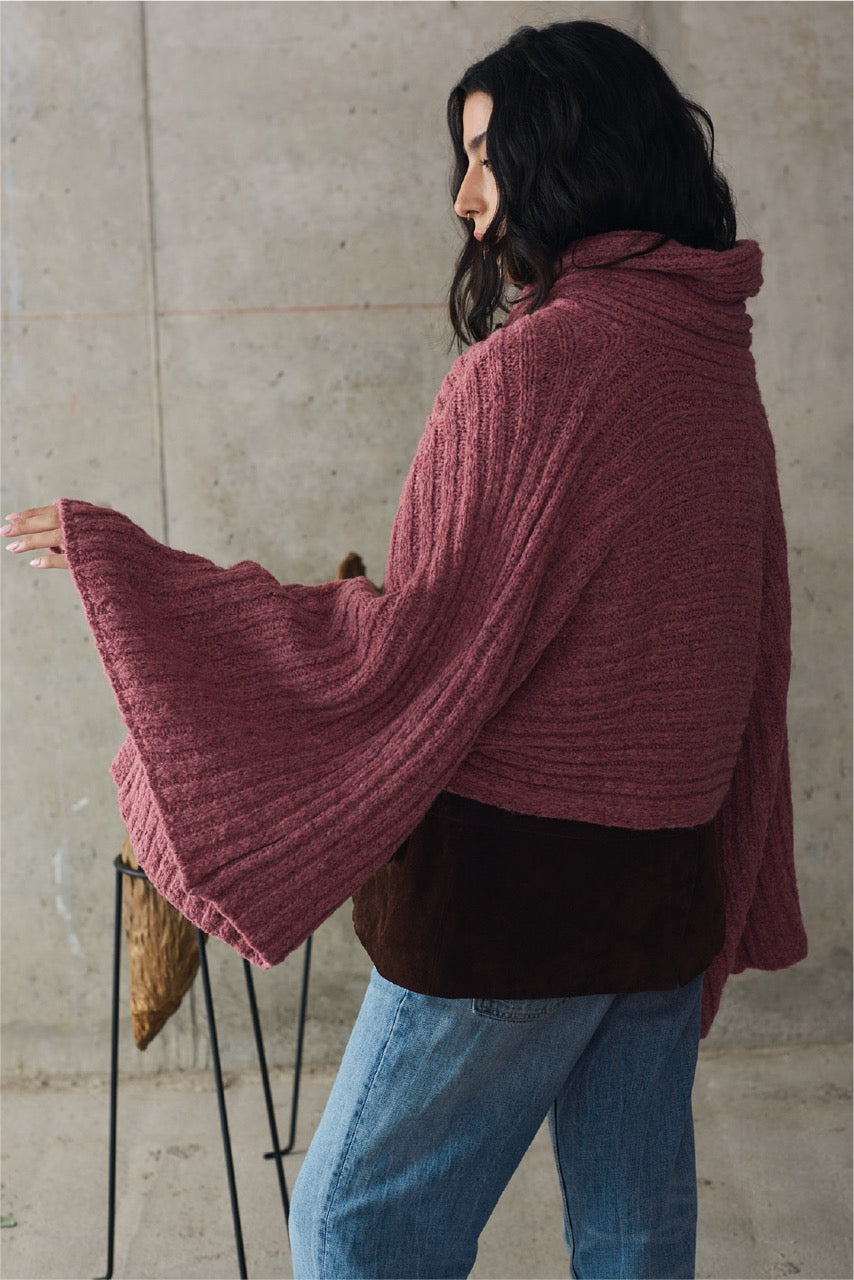 Poncho Blend Lana Erice Rosado Vista Posterior