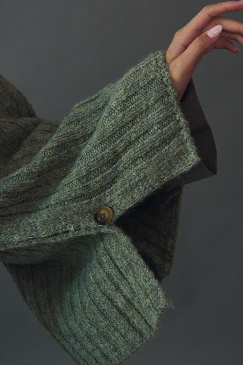 Poncho Blend Lana Erice Verde Salvia Detalle 2