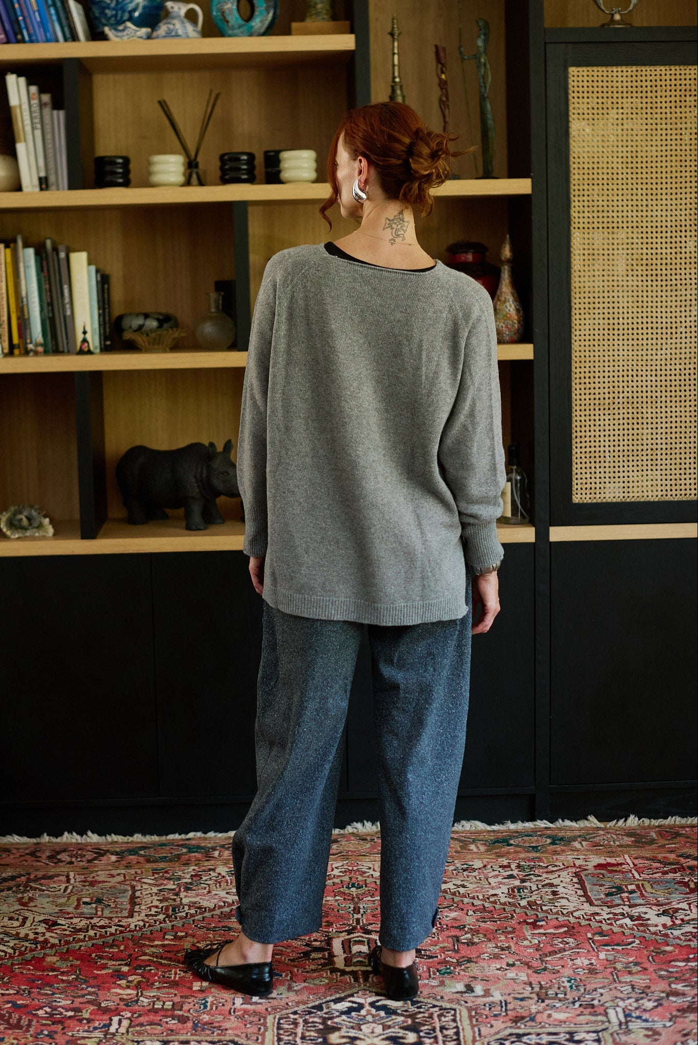 Sweater Lana y Cashmere Sorrento Gris Vista Distancia