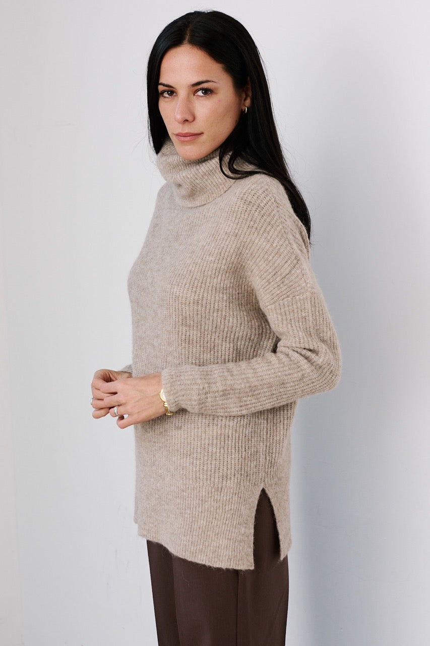 Sweater Blend Alpaca y Lana Andor Beige Vista Lateral