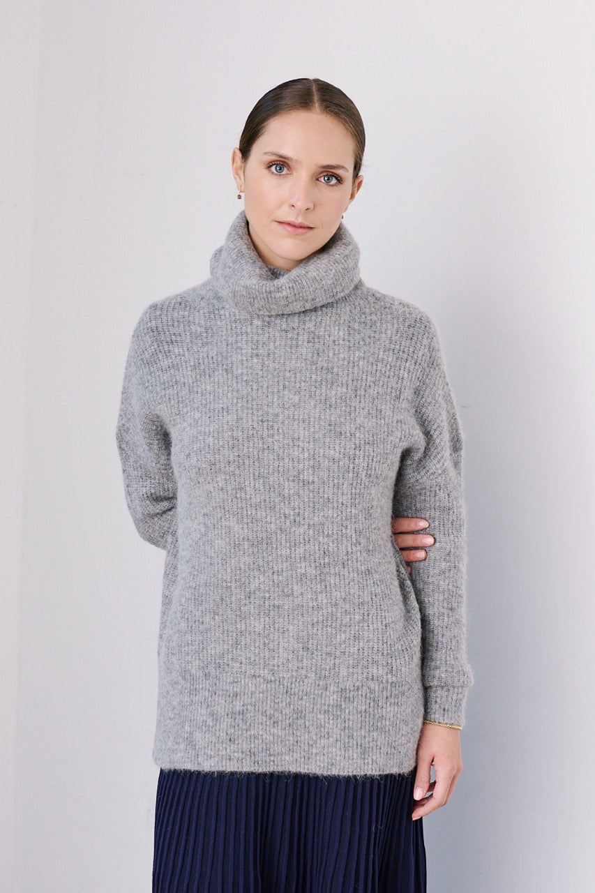 Sweater Blend Alpaca y Lana Andor Gris Vista Frontal