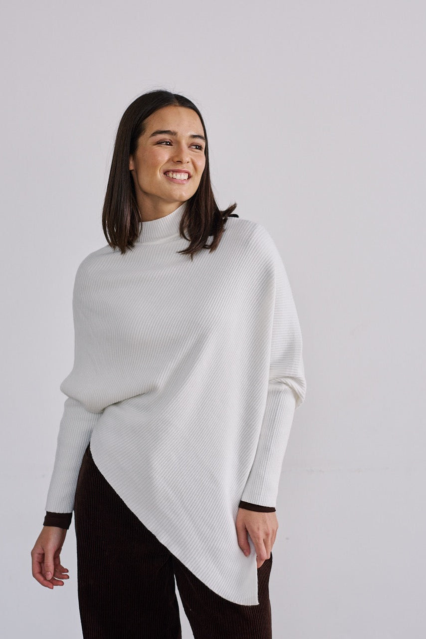 Sweater Lana Vika Blanco Vista Frontal