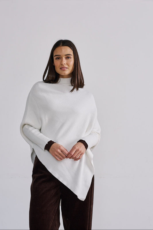 Sweater Lana Vika Blanco Vista Frontal 2