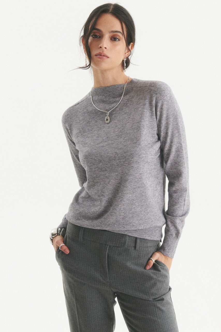 Sweater Lana Vilma Gris Vista Frontal