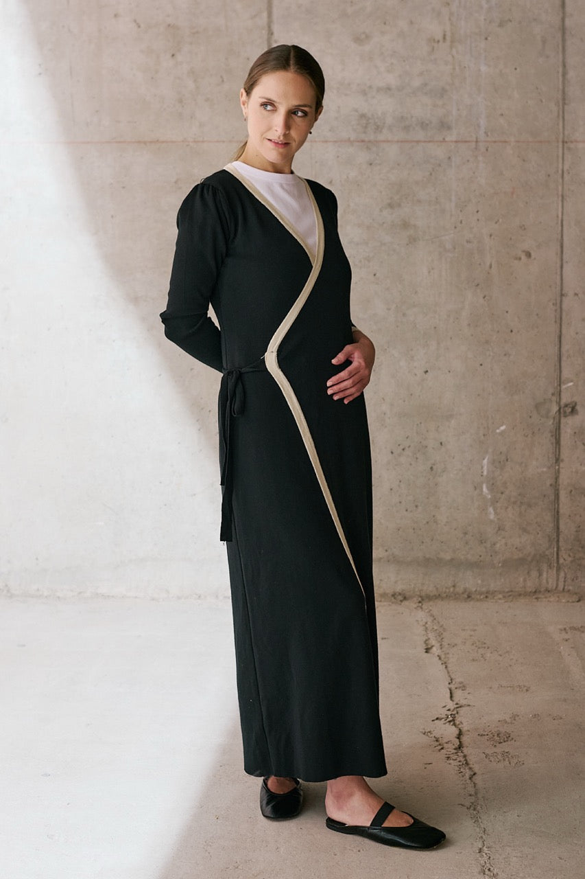 Vestido Viscosa Aila Negro Vista Lateral