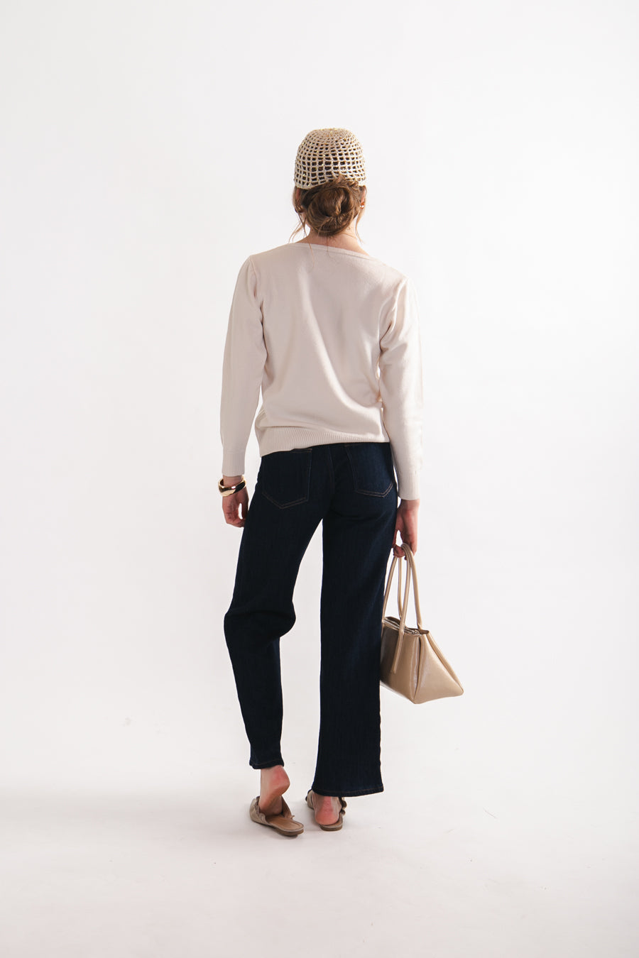 Sweater Essential en V Guadalupe Beige