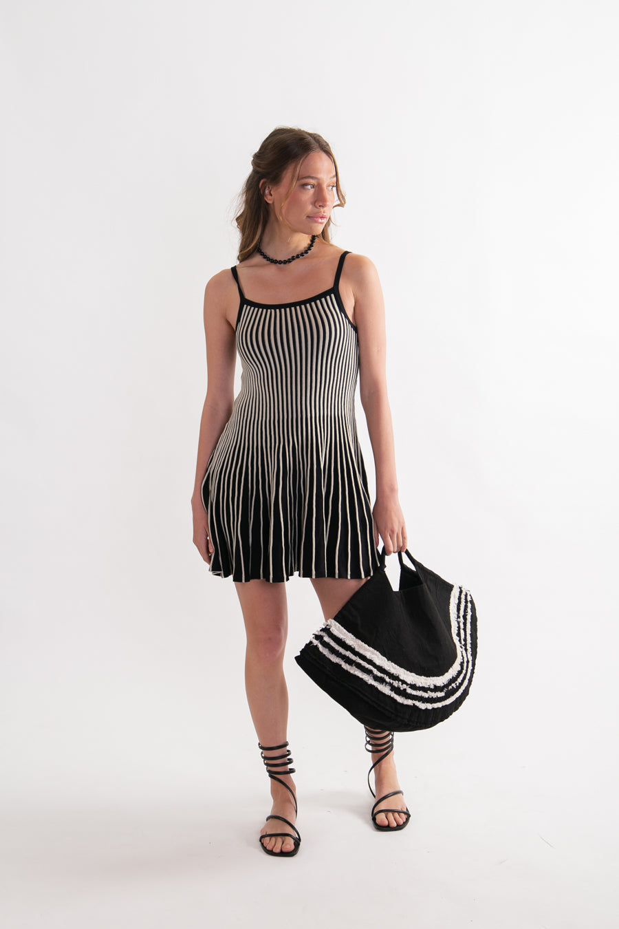 Vestido corto Viscosa Nell Negro/Blanco