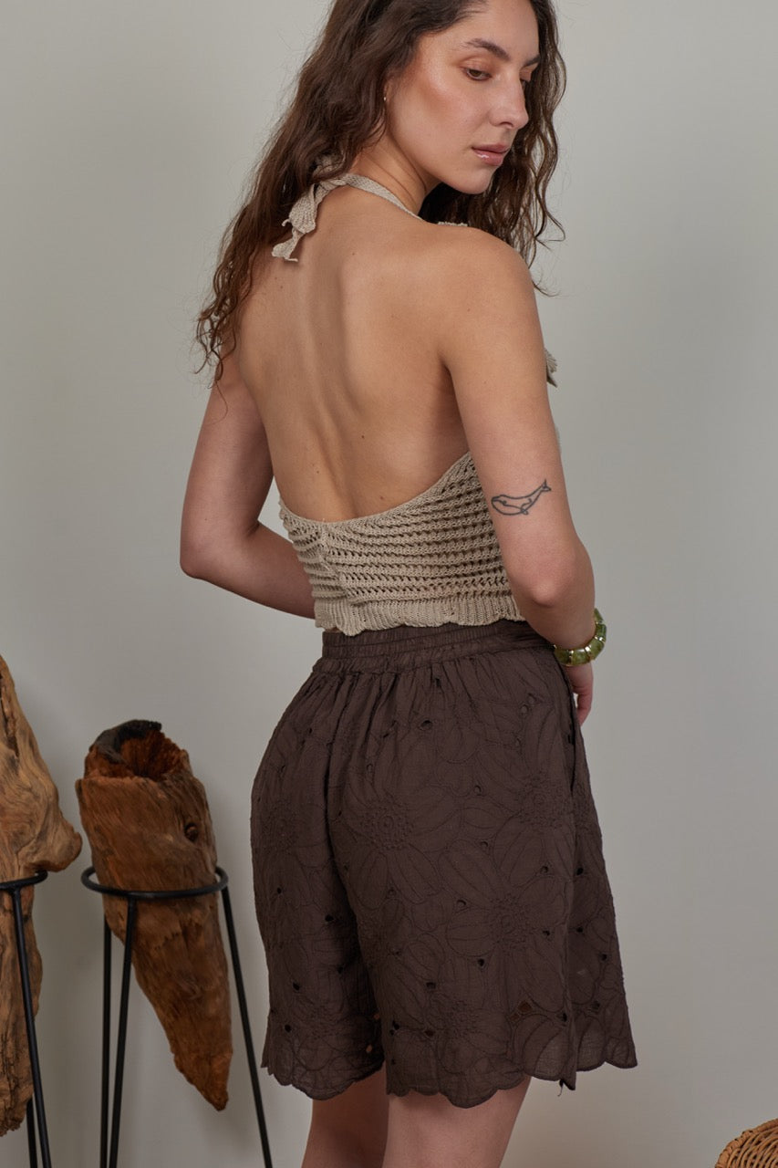 JH Short Broderie Café